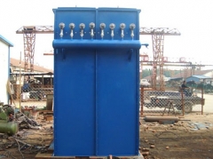 PL型單機除塵器是單機除塵器的一種，其體積小，但除塵效率很高。因其具有除塵效率高收集粉塵細、外形尺寸小